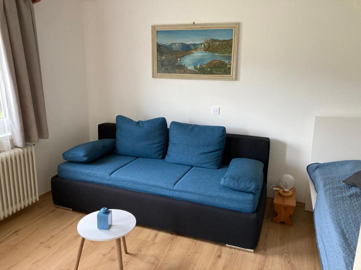 Apartment Milka 52 *
