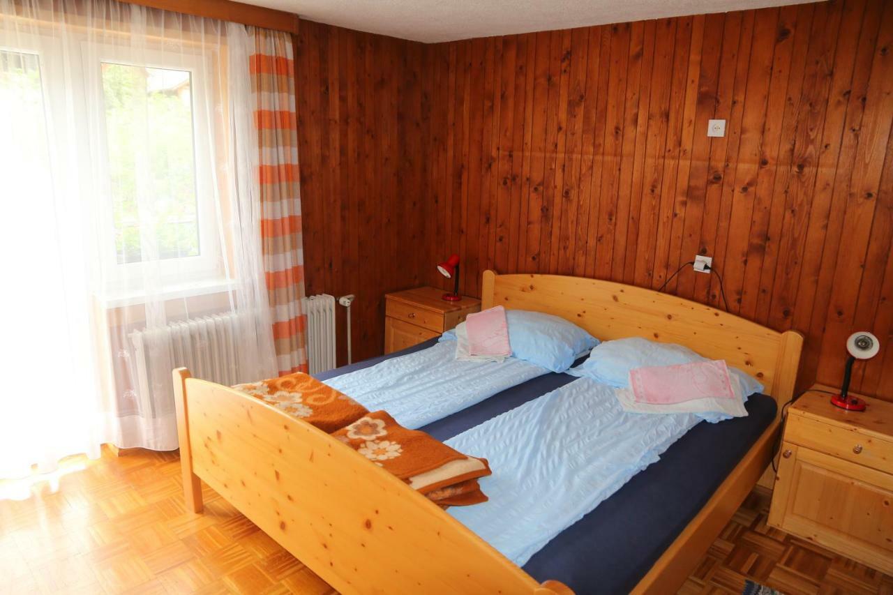 Apartment Milka 52 *