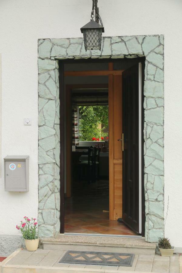 Milka 52 Bohinj
